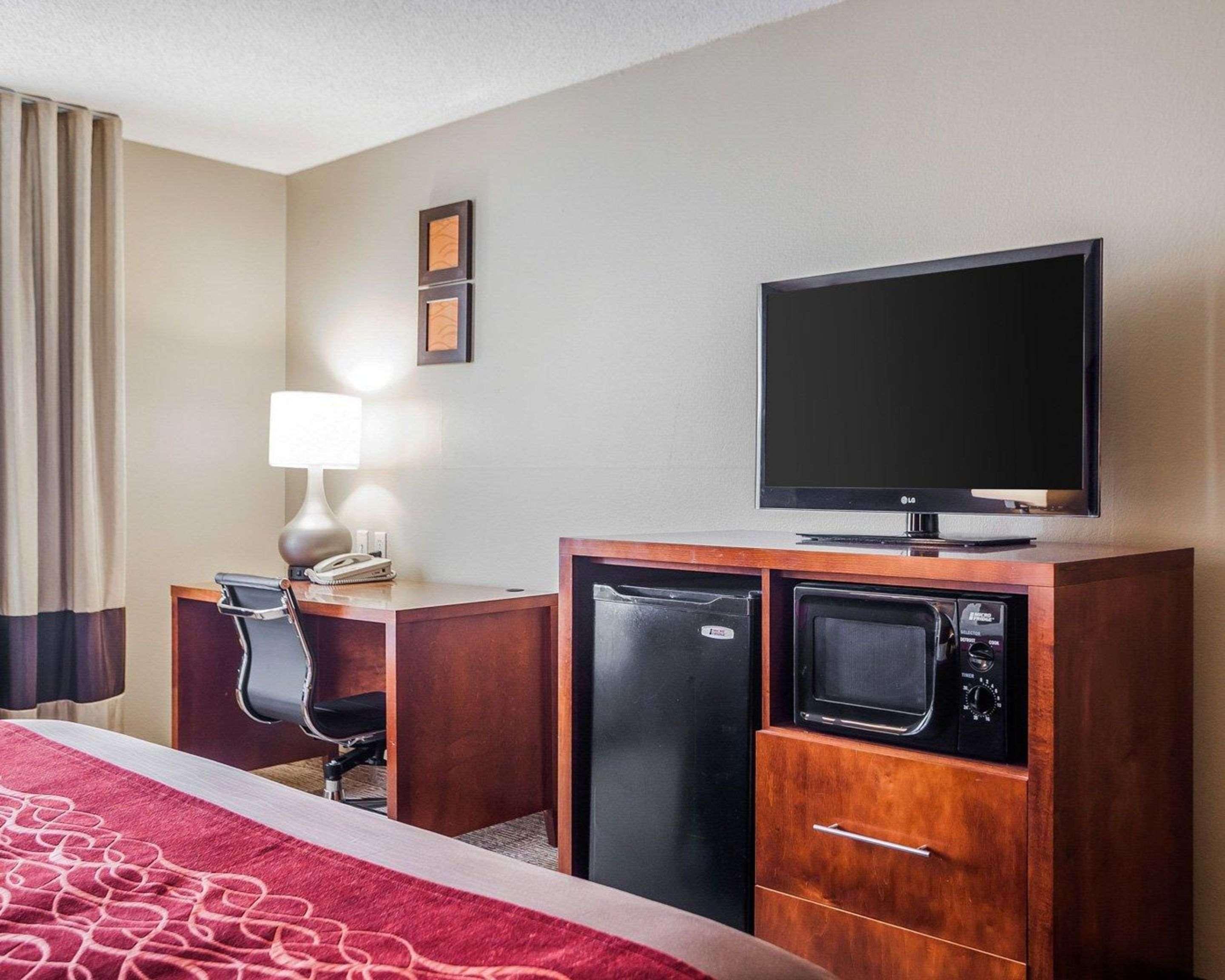 Comfort Inn & Suites Moberly Экстерьер фото